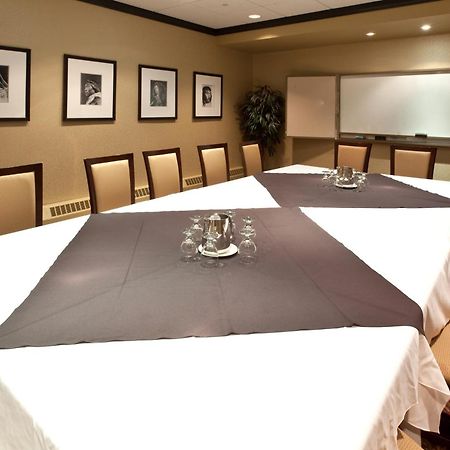 The Frobisher Inn Iqaluit Ngoại thất bức ảnh
