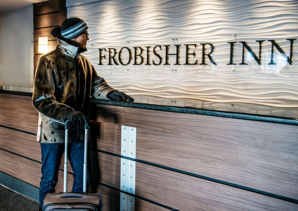 The Frobisher Inn Iqaluit Nội địa bức ảnh