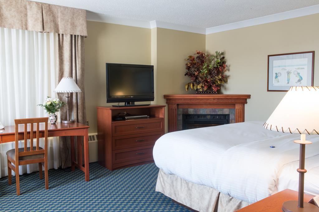 The Frobisher Inn Iqaluit Ngoại thất bức ảnh